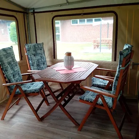 Heide-Wohnwagen - #26435 Campsite *